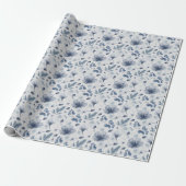 Elegante Waterverf Stoffig Blauw Bloemenpatroon Cadeaupapier (Uitgerold)