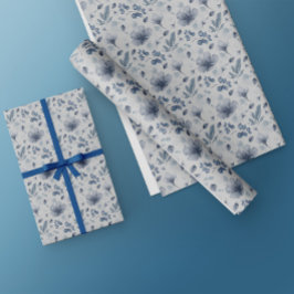 Elegante Waterverf Stoffig Blauw Bloemenpatroon Cadeaupapier