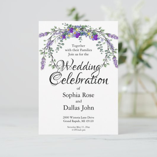 Elegante waterverf viooltjes en lavendel bruiloft kaart (Staand voorkant)