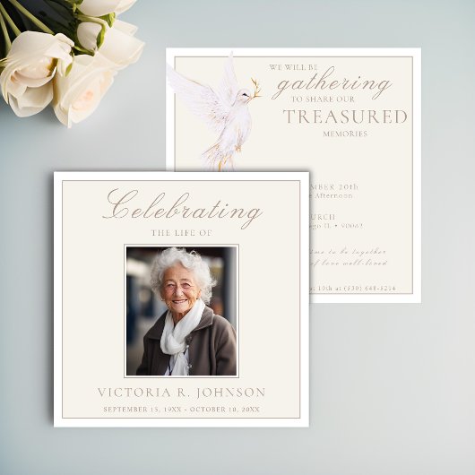 Elegante Waterverf witte duif viering van het leve Kaart