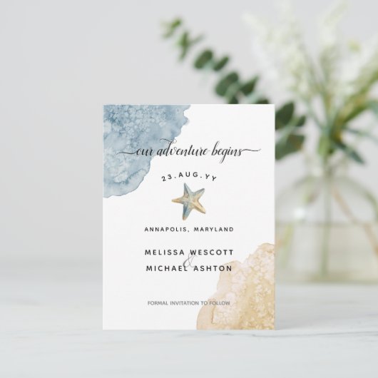 Elegante Waterverf Zeesterren Kust Save The Date Aankondigingskaart (Staand voorkant)