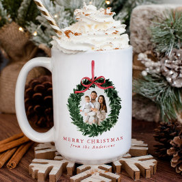Elegante waterverfkrans met strik Foto Kerstmis Koffiemok