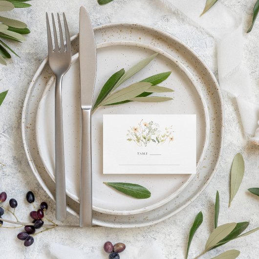 Elegante Wilde Bloem Buiten Trouwtafel Nummer Kaart