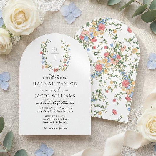 Elegante Wilde Bloem Monogram Bruiloftsboog Kaart