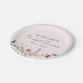 Elegante wilde bloemenweide roze bruidsfeest papieren bordje (Gekanteld)