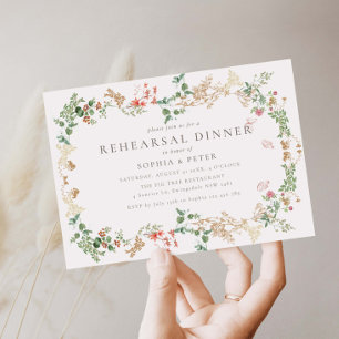 Elegante Wildflow Bloemen Rehearsal Dinner
