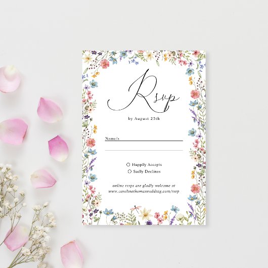 Elegante Wildflower Bloom Romantisch Script Bruilo RSVP Kaartje