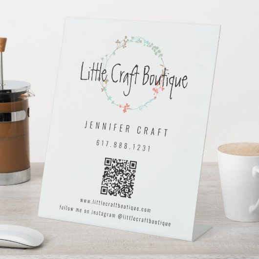 Elegante Wildflower Line Art Wreath QR-code Reclamebord Met Voetstuk (Insitu)