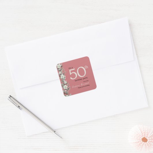 Elegante Wildflower Pink Surprise 50ste verjaardag Vierkante Sticker (Envelop)