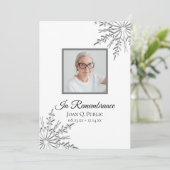Elegante Winter Sneeuwvlokken Begrafenisdienst Programmakaart (Staand voorkant)
