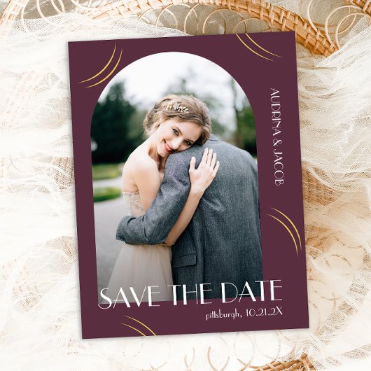 Elegante Wisps Plum Photo Wedding Sla de datum op Briefkaart