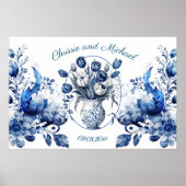 Elegante Witte & Blauwe Tulpen in Vaas Bruiloft Poster (Voorkant)
