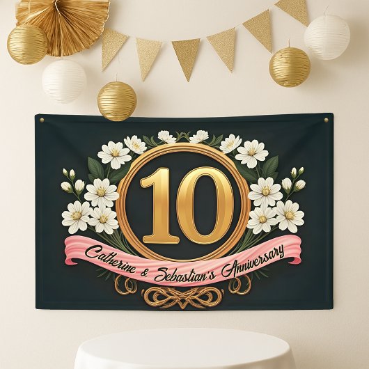 Elegante Witte Bloemen 10e Huwelijksjubileum Spandoek