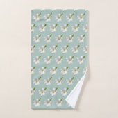 Elegante witte bloemen op Laurel Green Bad Handdoek (Handdoek)