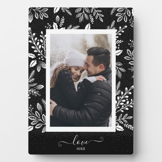 Elegante witte bloemen op zwart fotostatief met ea fotoplaat (voorkant)