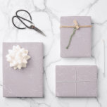 Elegante Witte Bloemen Vrijgezellenfeest bruiloft Inpakpapier Vel<br><div class="desc">Het ontwerp is voorzien van een modern wit geschetst bloemmotief tegen een mauve kleurenachtergrond. Ideaal voor elk trouwseizoen.</div>