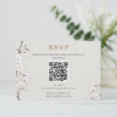 Elegante witte bloemengoud QR-code trouw-RSVP RSVP Kaartje (Staand voorkant)