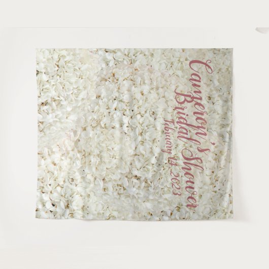 Elegante witte bloemenscript bruiloftsshower achte wandkleed (Voorkant (horizontaal))