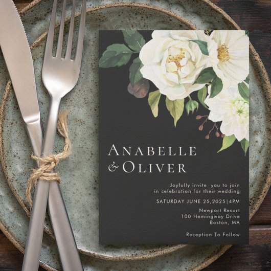 Elegante witte bloemenzwarte bruiloft uitnodiging