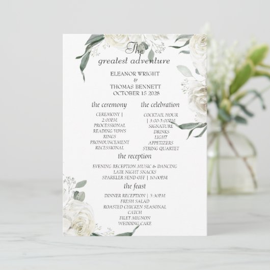 Elegante witte bloemige groene huwelijksprogramma  programmakaart (Staand voorkant)