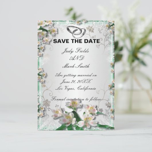 Elegante witte bloemige Save The Date kaart (Staand voorkant)