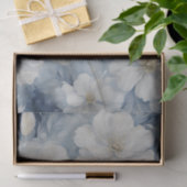 Elegante witte bloesems met delicate groene blader tissuepapier (Geschenk)