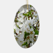 Elegante witte bloesems witte bloemen witte bloeme keramisch ornament (Rechts)