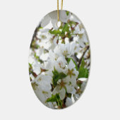 Elegante witte bloesems witte bloemen witte bloeme keramisch ornament (Links)