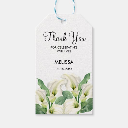 Elegante witte Calla Lily Bloemen Verjaardag Cadeaulabel (Voorkant)