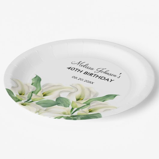 Elegante witte Calla Lily Bloemen Verjaardag Papieren Bordje (Gekanteld)