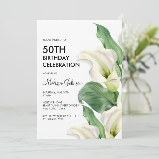 Elegante witte Calla Lily Bloemengroen Verjaardag Kaart (Staand voorkant)