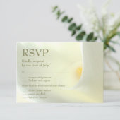 Elegante witte Calla Lily RSVP-kaart RSVP Kaartje (Staand voorkant)