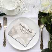 Elegante witte crème Rozen bloemenfoto website All In One Uitnodiging