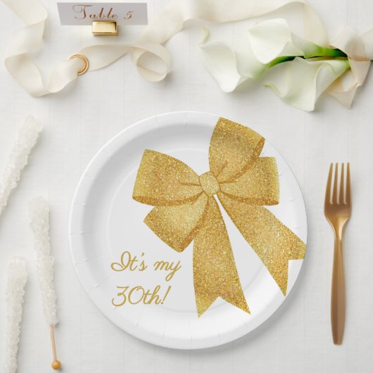 Elegante Witte en Gouden Glitter Boog Verjaardag Papieren Bordje (Huwelijk)