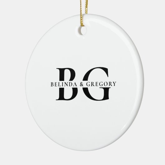 Elegante witte en zwarte monogram Initialen bruilo Keramisch Ornament (Links)