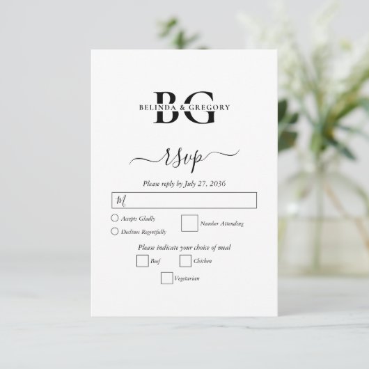 Elegante witte en zwarte monogram Initialen bruilo RSVP Kaartje (Staand voorkant)