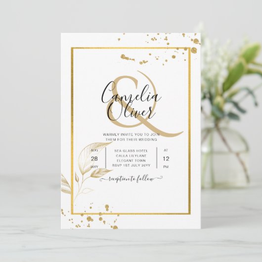 Elegante witte & gouden foto-huwelijksuitnodiging kaart (Staand voorkant)