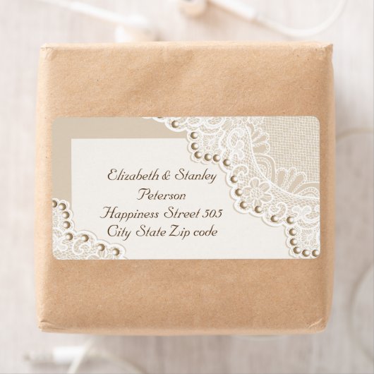 Elegante witte kant met parels bruiloft label (Insitu)