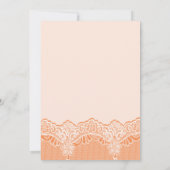 Elegante witte kant met parels koraal bruiloft kaart (Achterkant)