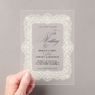 Elegante witte kanten kalligrafie bruiloft acryl uitnodigingen