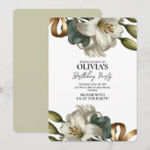 Elegante witte lelie bloem verjaardagsuitnodiging kaart (Voorkant / Achterkant)