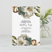 Elegante witte lelie bloem verjaardagsuitnodiging kaart (Staand voorkant)