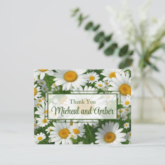 Elegante witte madeliefjes witte bloemenvelden gro bedankkaart (Staand voorkant)