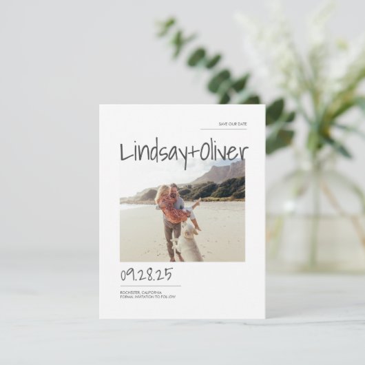 Elegante witte minimalist Bewaar de datumfoto Save The Date (Staand voorkant)