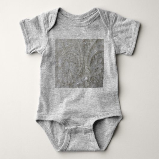 elegante witte neushoornparelkeelas romper (Voorkant)