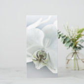 Elegante Witte Orchidee Botanische Kunst Feestdagenkaart (Staand voorkant)