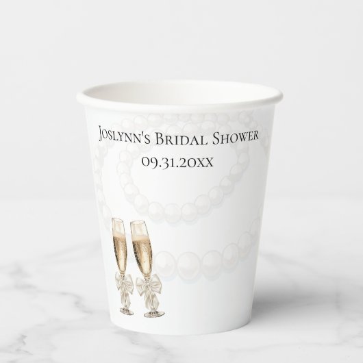 Elegante witte parels & Prosecco Bruidsfeest Papieren Bekers (Voorkant)