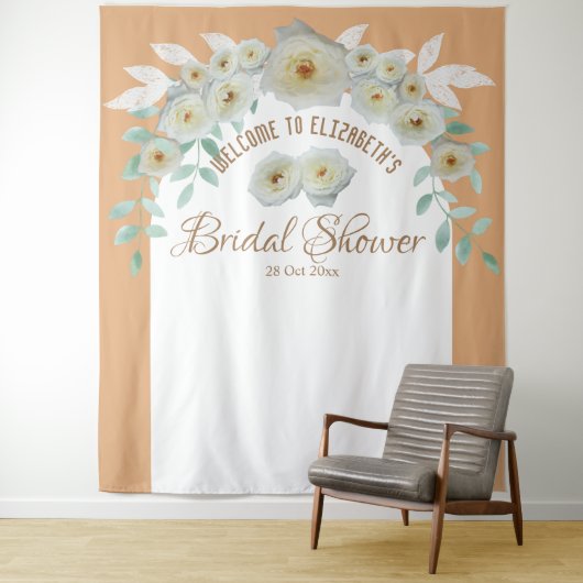 Elegante witte rozen bruidsdouche script bloemstuk wandkleed (In situ)