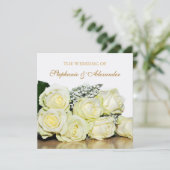 Elegante witte rozen bruiloft uitnodiging (Staand voorkant)