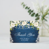 Elegante witte rozen en kant rustiek hout dank u briefkaart (Staand voorkant)